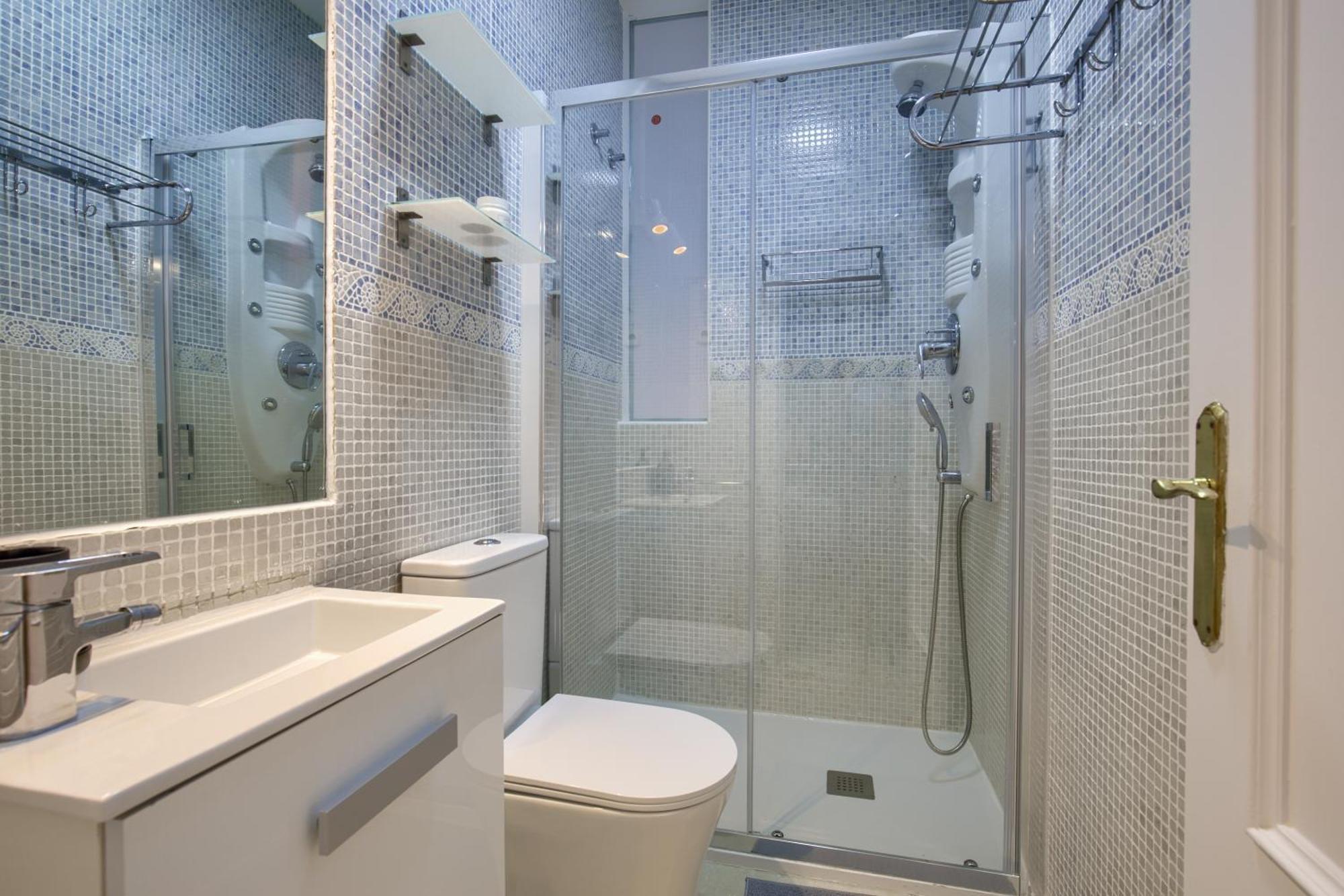 Great Apartment En Gran Via Madrid Kültér fotó